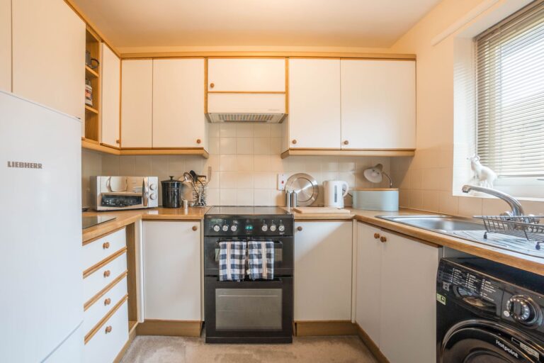 Flat 12 Image