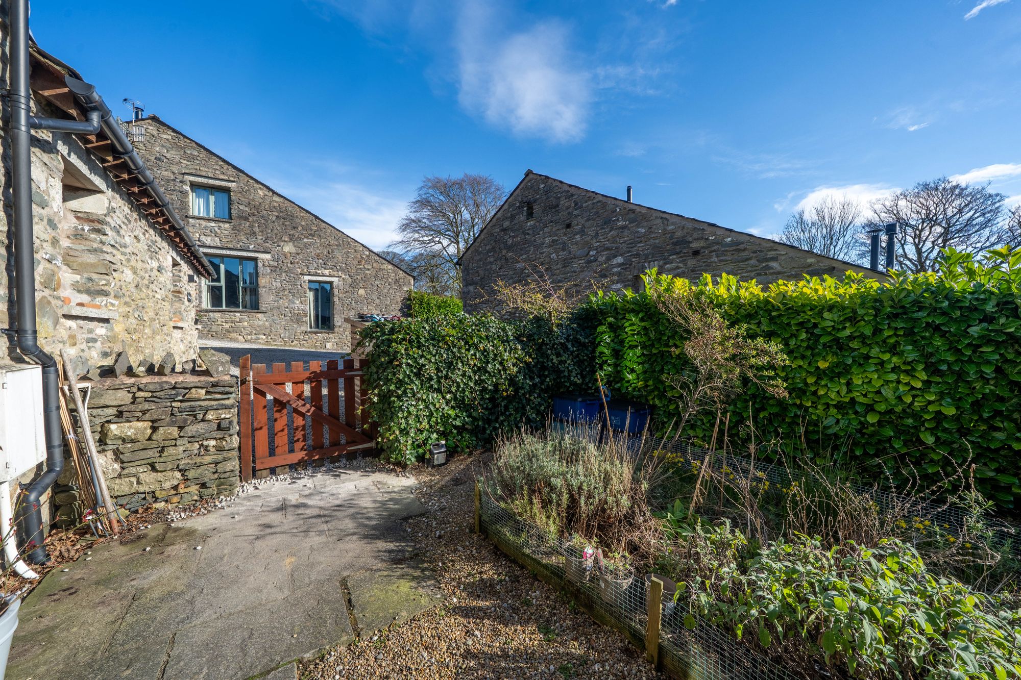 DSC09926-HDR.jpg