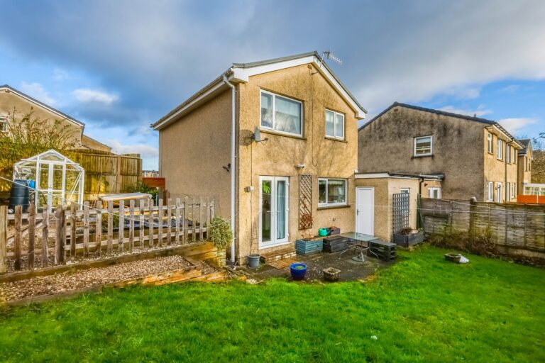 Mayfield Drive Image