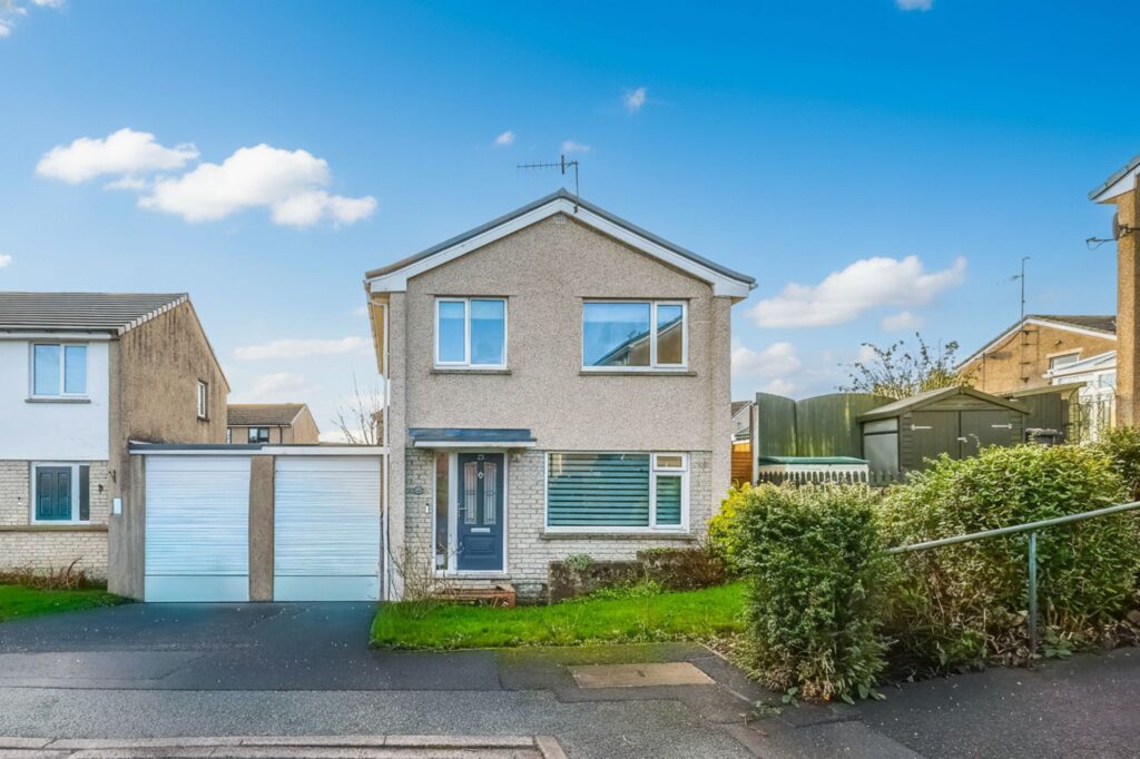 Mayfield Drive Image 0
