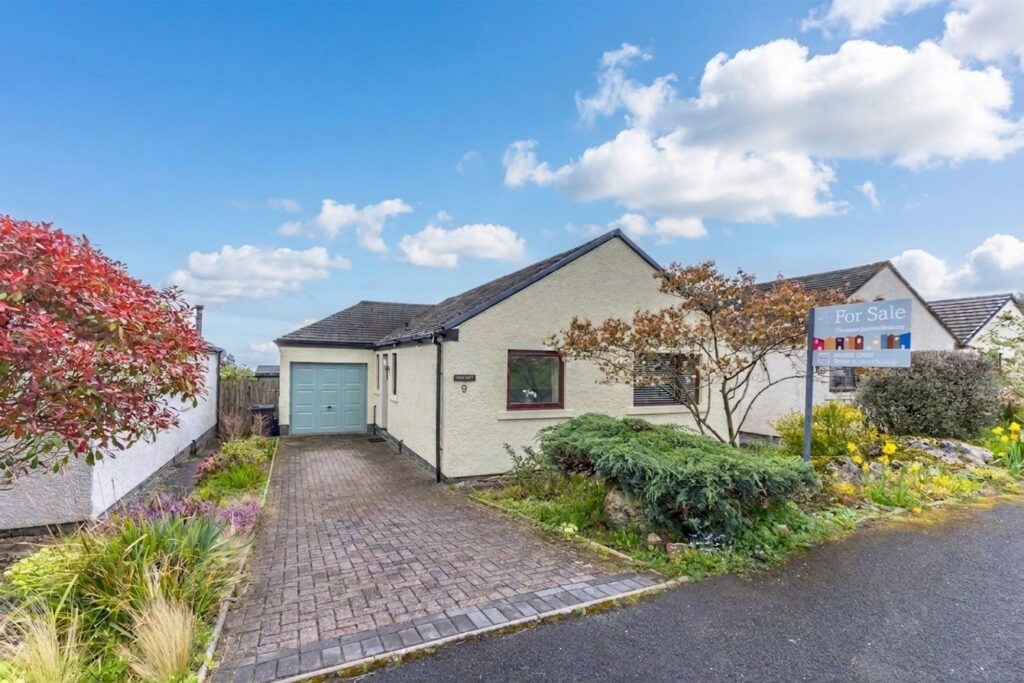 Ashmount Gardens Image 0