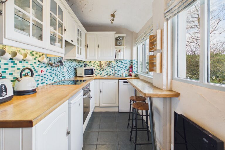 Swangs Cottage Image