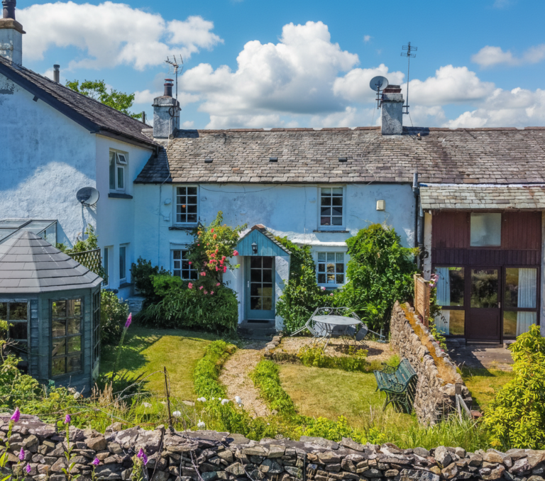 Swangs Cottage Image