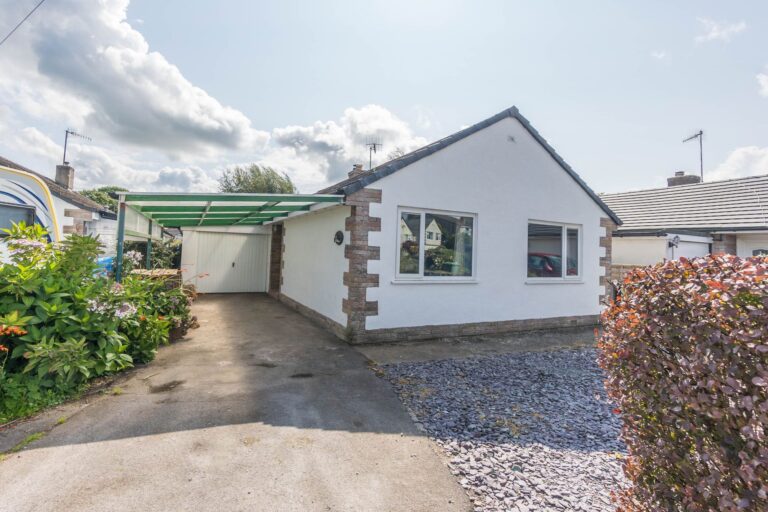 Greenways Drive Image