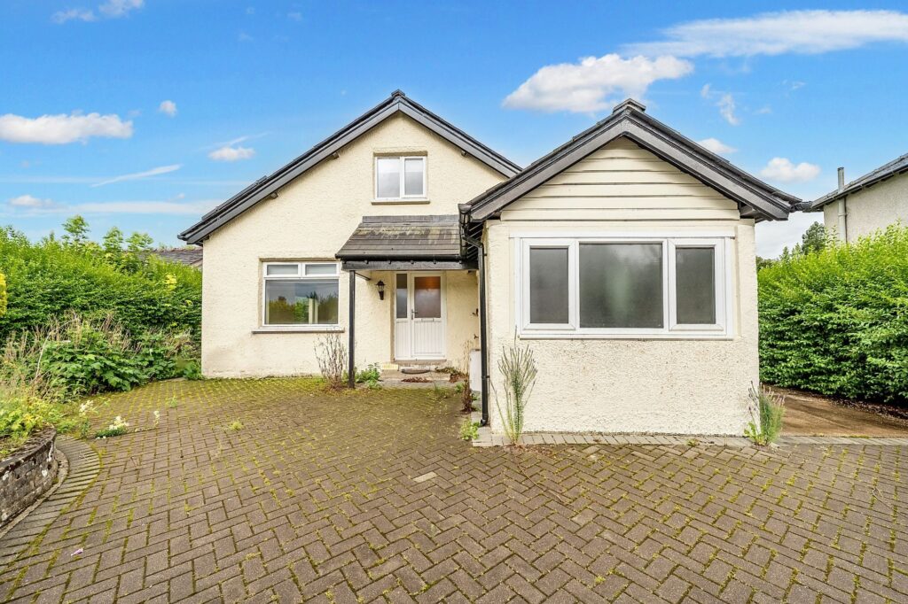 White Gate Glebe Road Image 0