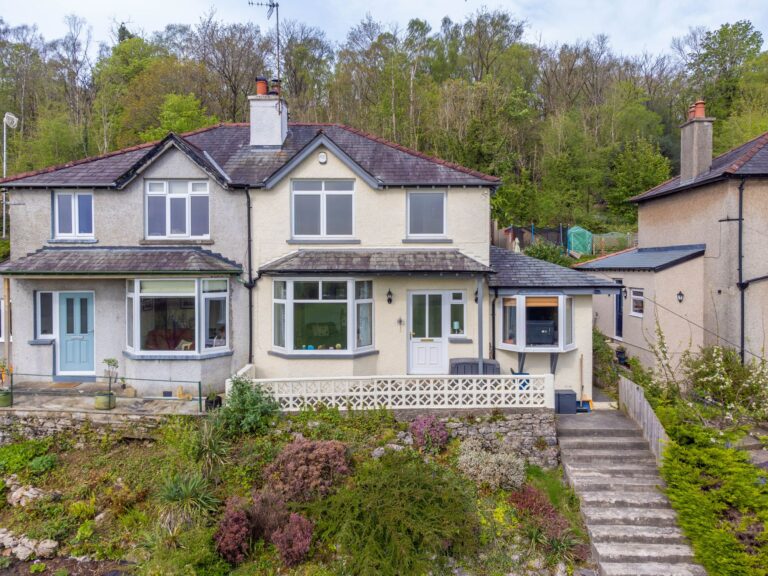Broad View Lyndene Drive Image