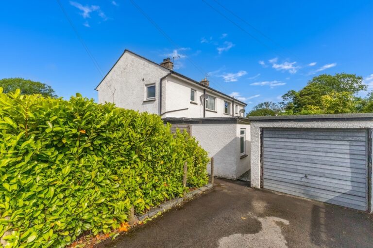 Fairfield Road Image