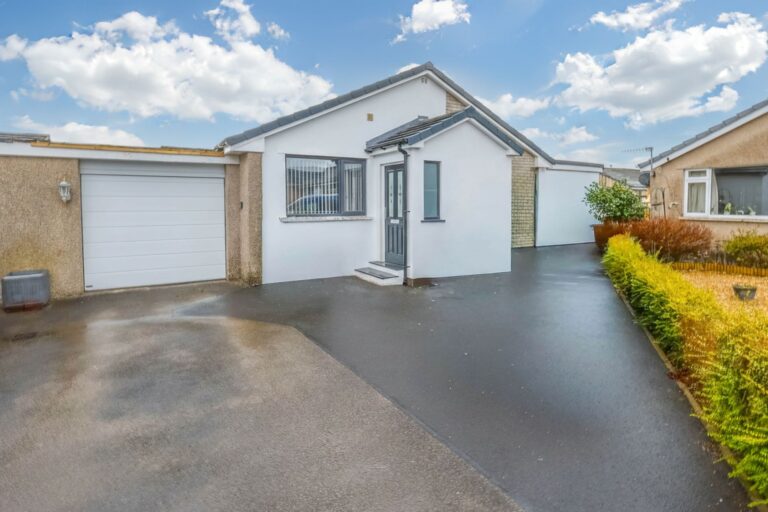 Lingmoor Rise Image