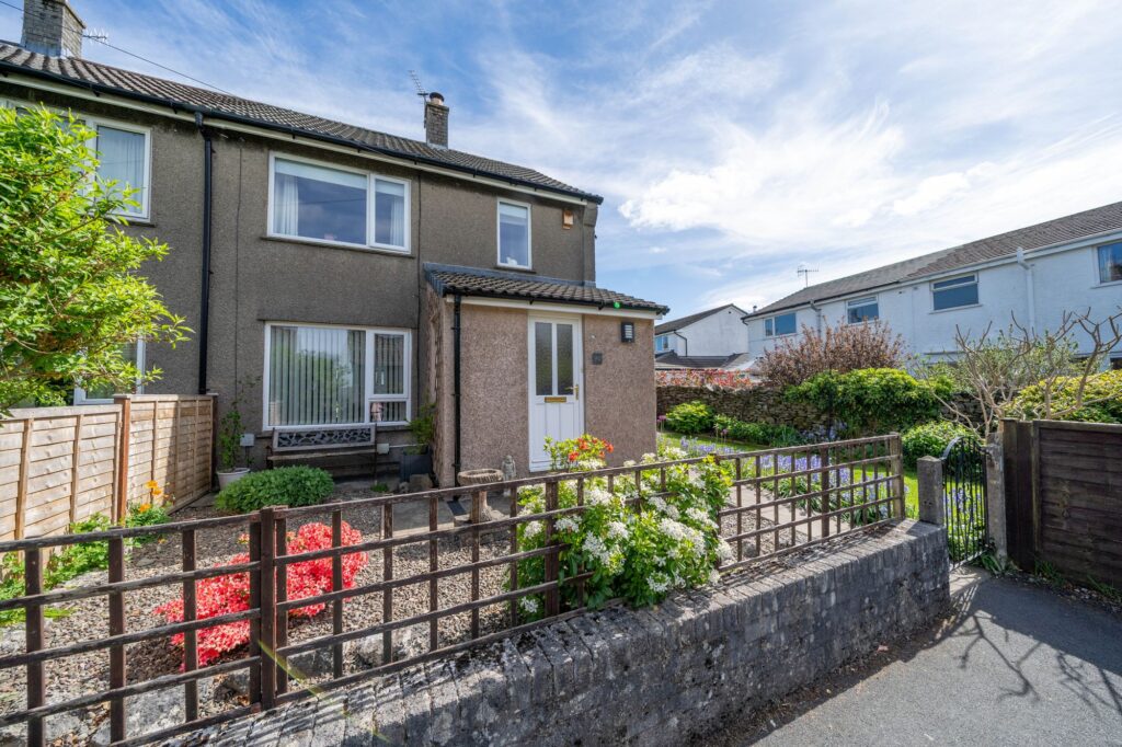 Grasmere Crescent Image 0