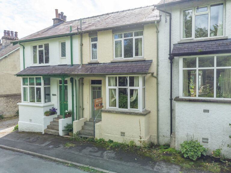 Aikrigg Avenue Image