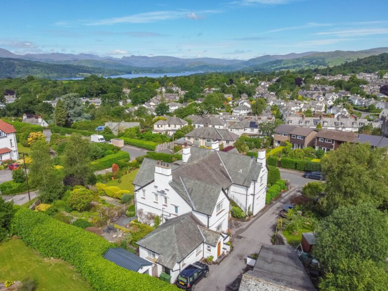 Lynstead Thornbarrow Road Image