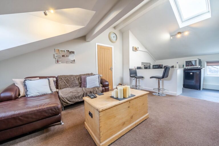 Flat 2 Image