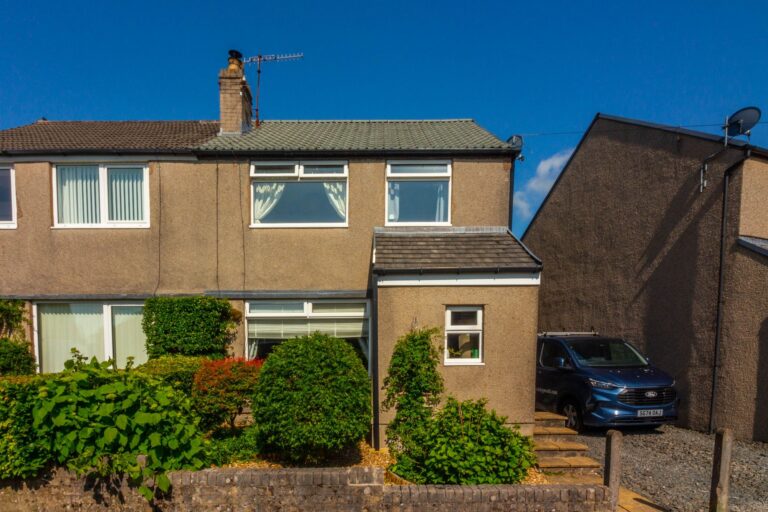 Grasmere Crescent Image