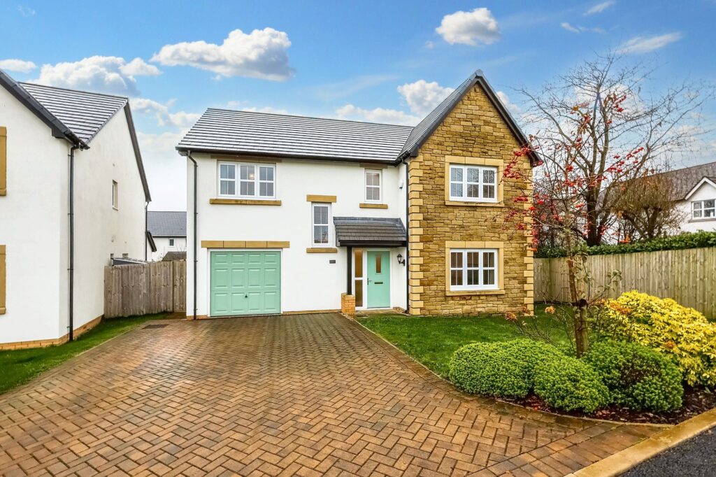 Wakefield Drive Image 0