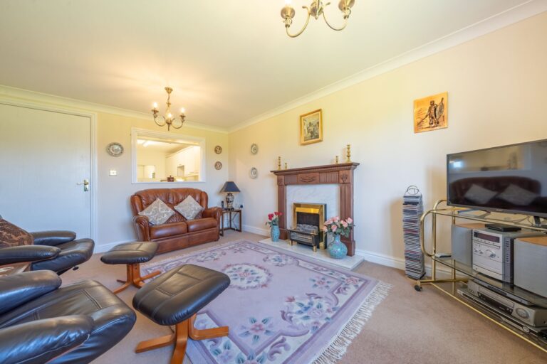 Flat 15 Image