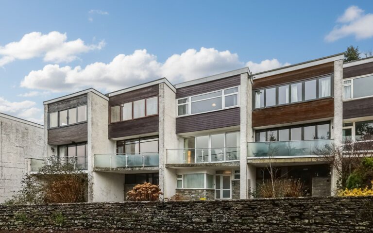 12a Belsfield Court Image