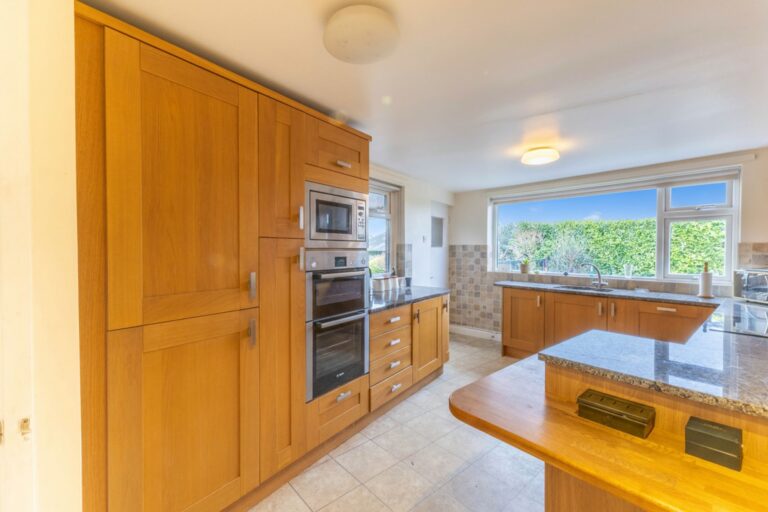 Lumley Road Image