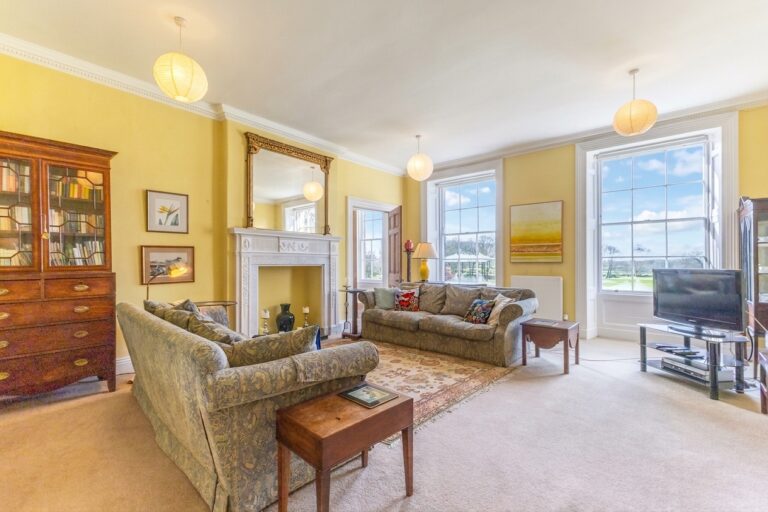 Flat 5 Image