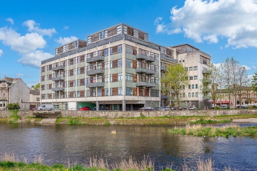 Sand Aire House Stramongate Image 0