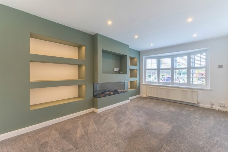 Hillswood Avenue Image