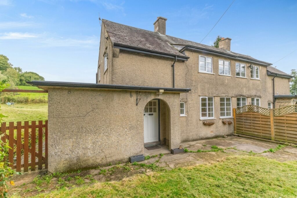 Docker Hall Cottages Image 0