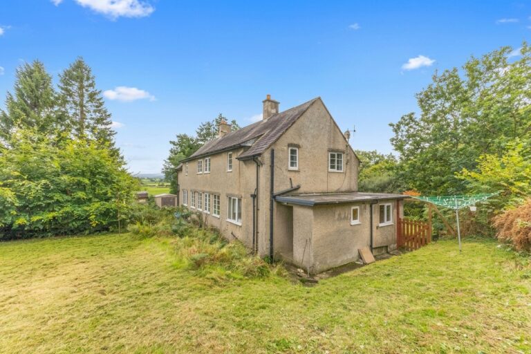 Docker Hall Cottages Image